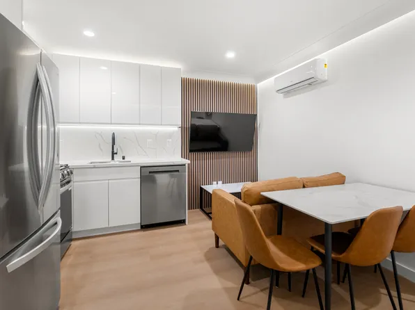 2520 Regent St, Berkeley, CA