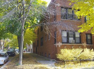 2251 W Cornelia Ave, Chicago, IL 60618