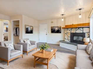 11429 Heritage Ct APT 4, Eagle River, AK 99577