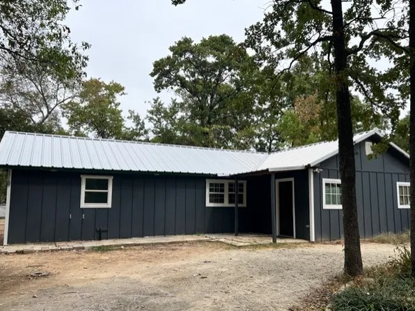 139 Wedgewood Loop, Mabank, TX 75156