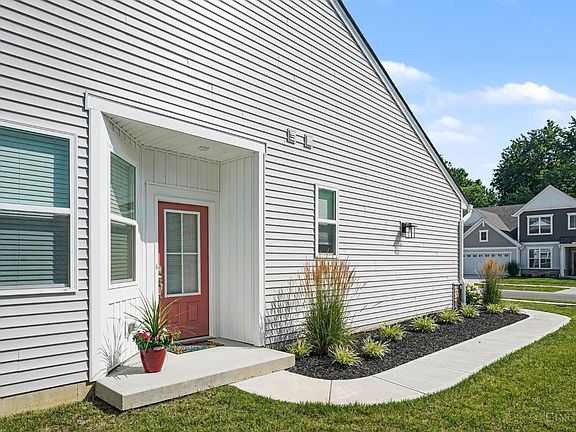 3rd image of 3736 Clydesdale Cir