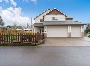 721 N Main St, Newberg, OR 97132