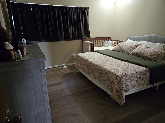 5th image of 3018 W Delta Dr