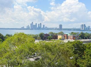 90 Jameson Ave, Toronto, ON M6K 2X6