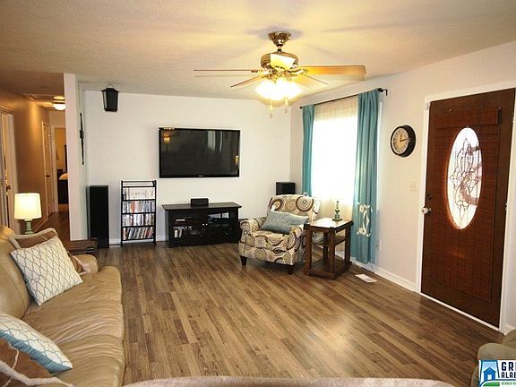 5th image of 44 Briarwood Ave