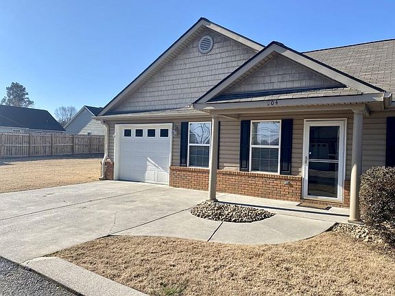 2nd image of 504 Cedar Creek Dr