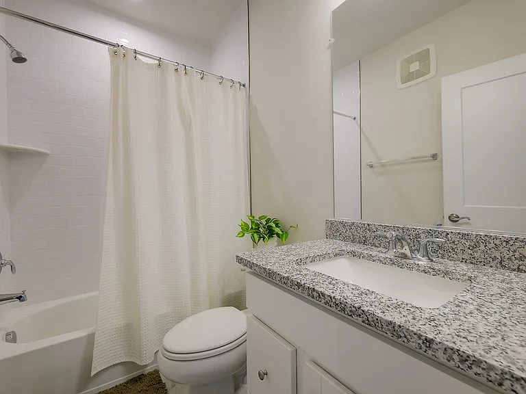 203A Park Central Ter — Photo 13
