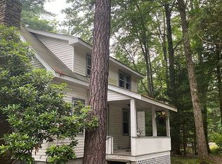 172 Gumbletown Rd, Paupack, PA 18451