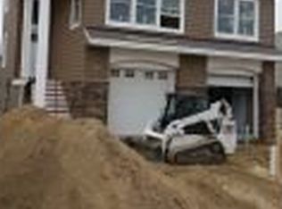 104 E 85th St, Brant Beach, NJ 08008