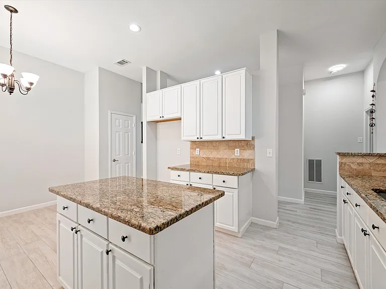 3517 Arbor Creek Ln — Photo 9