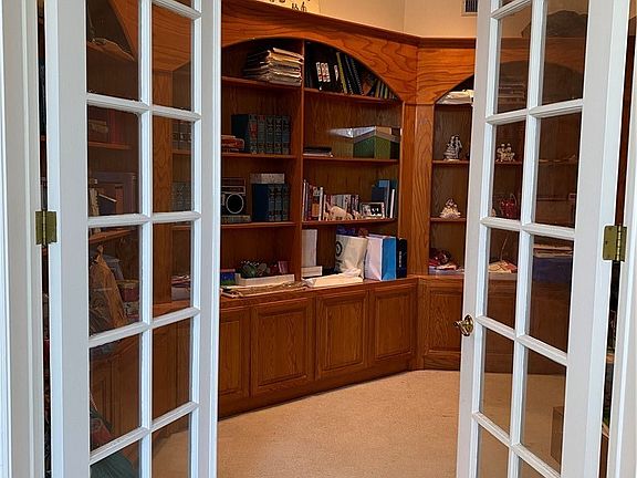 5th image of 22216 Costanso St
