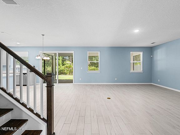 5th image of 398 WAMBAW Drive