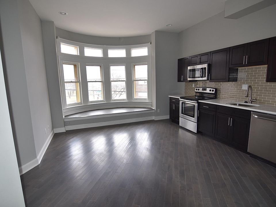 1st image of 4100-02 Parkside Ave