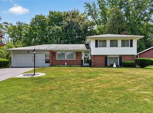 60 Marble Dr, Rochester, NY 14615