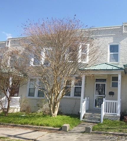 1st image of 619 S Adams St