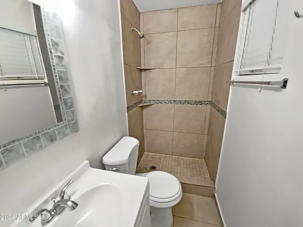 1024 W 10th St, Tempe, AZ 85281