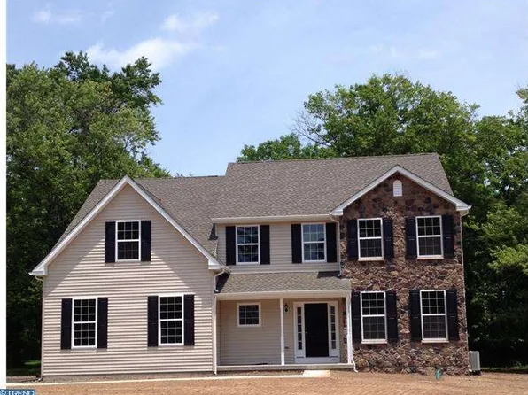 66 Fruitville Rd, Pottstown, PA 19464