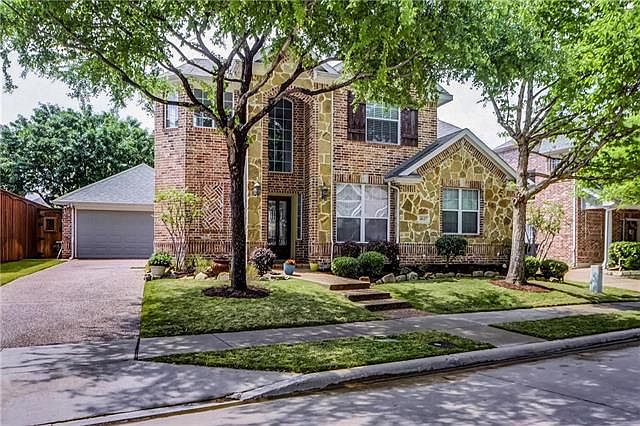 1st image of 4617 Shamrock Dr