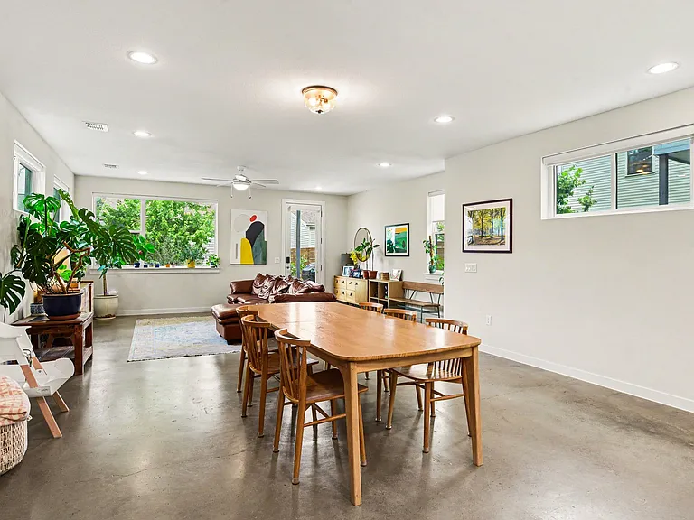 5349 Ellsworth Ave — Photo 6