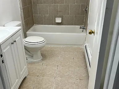 402 S 15th St #2 — photo 8 of 9