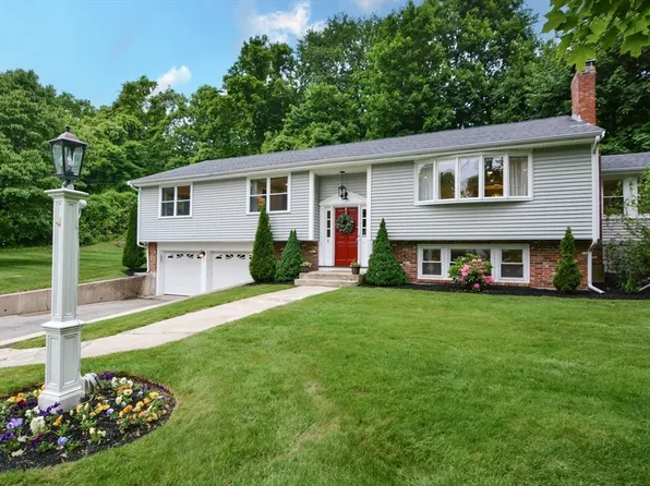 23 Green Lodge St, Canton, MA 02021
