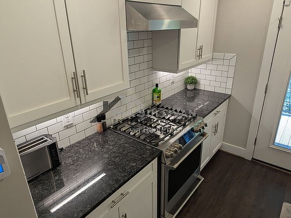 3rd image of 144 E Tryon St APT 2
