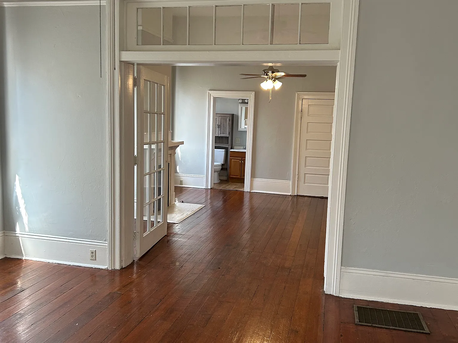 1 bed, 900 sqft, $850 — Photo 3