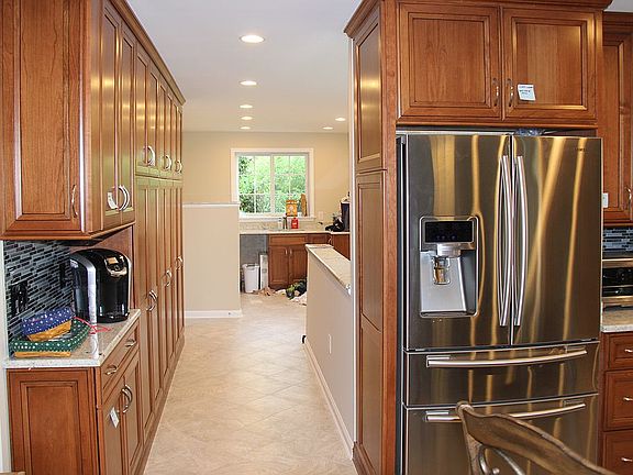 3rd image of 1628 Hiddenbrook Dr
