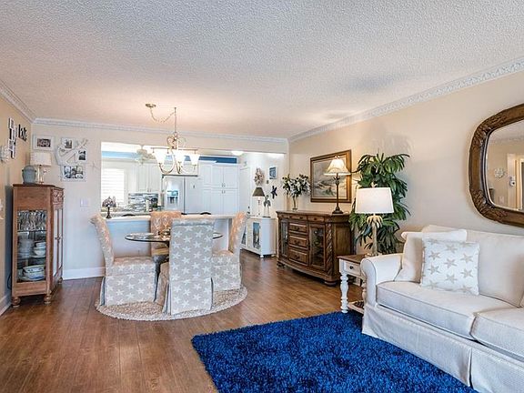 5th image of 7665 Sun Island Dr S APT 101