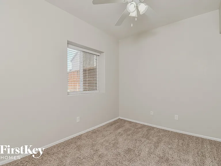 7976 Cairn Ct — Photo 12