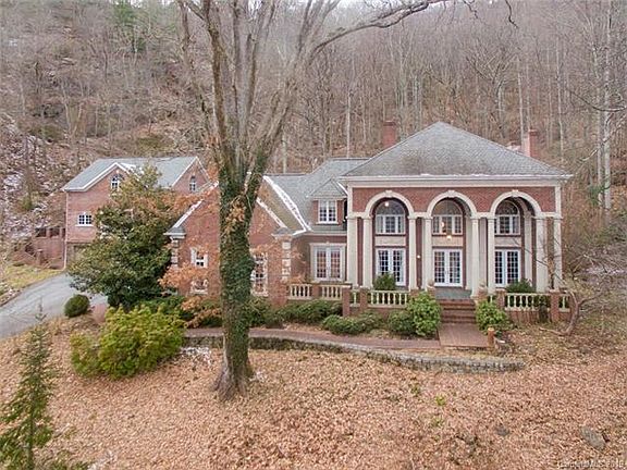 3rd image of 204 Mount Olive Dr