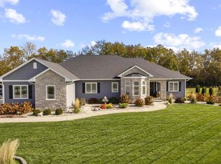 N815 Long Dr, Fort Atkinson, WI 53538