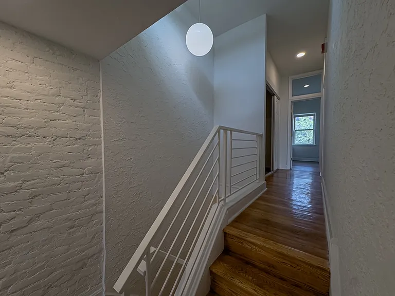 1934 Green St #3 — Photo 31