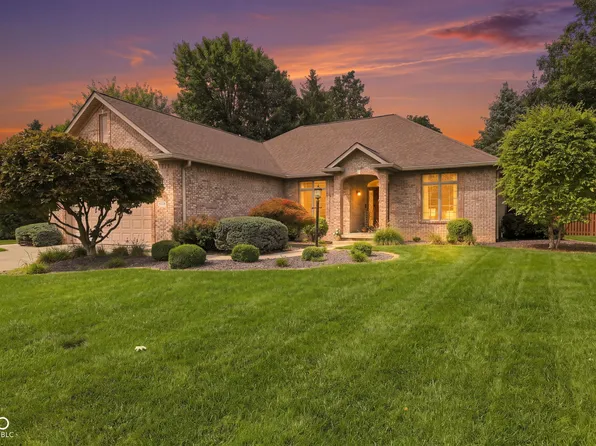 6644 Golden Oak Ln, Avon, IN 46123