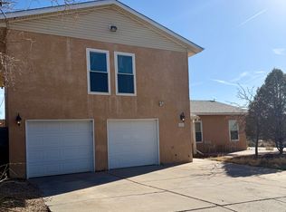 1912 Apache Ct NE, Albuquerque, NM 87106