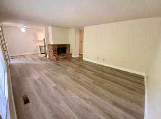 17792 Webster Rd, Gladstone, OR 97027