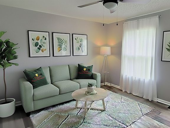 4th image of 1000 Garden Meadows Dr #1027