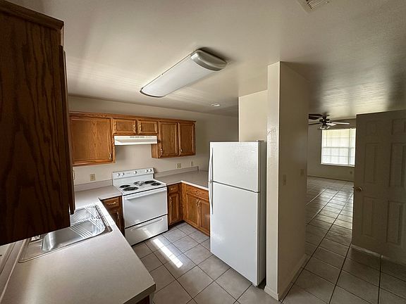 3rd image of 603 N Ithaca Ave #1