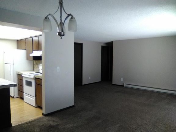 4th image of 2707 E 37th Ave #210