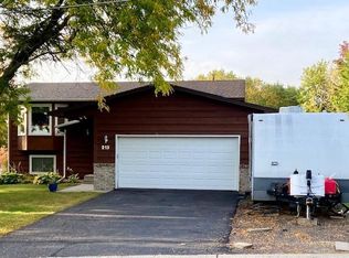 213 Heights Rd NE, Saint Michael, MN 55376