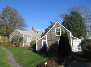 20 Cleveland Ave, Tisbury, MA 02568
