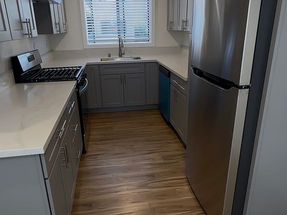 2nd image of 4820 W 119th Pl APT 1