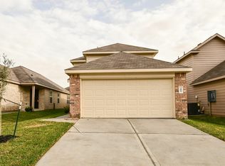 384 N Meadows Dr, Willis, TX 77378