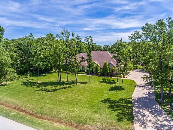 4th image of 6233 Toscana Cir