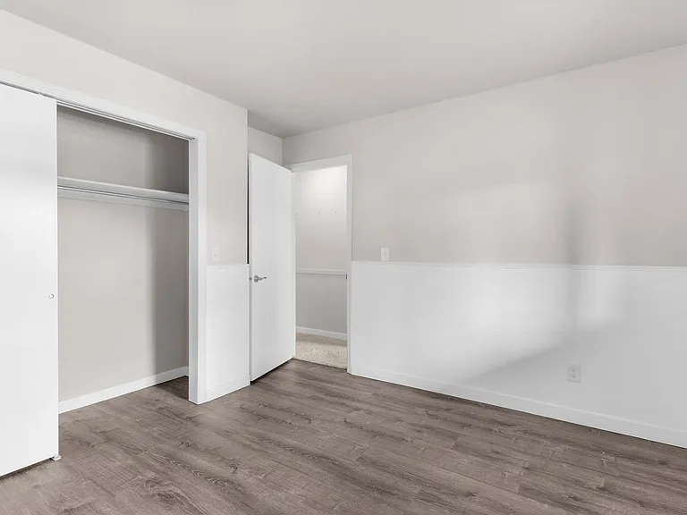 6550 Delmonico Dr #304 — Photo 13