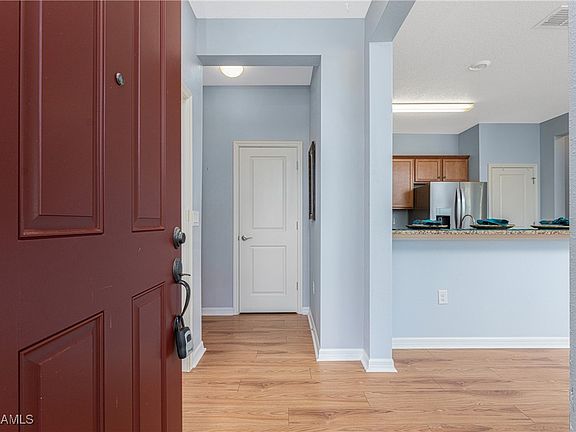 4th image of 8883 Tuscany Isles Dr