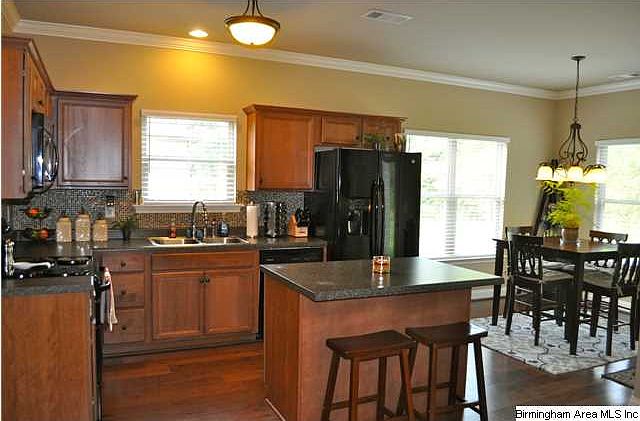 1st image of 144 Weeping Cir