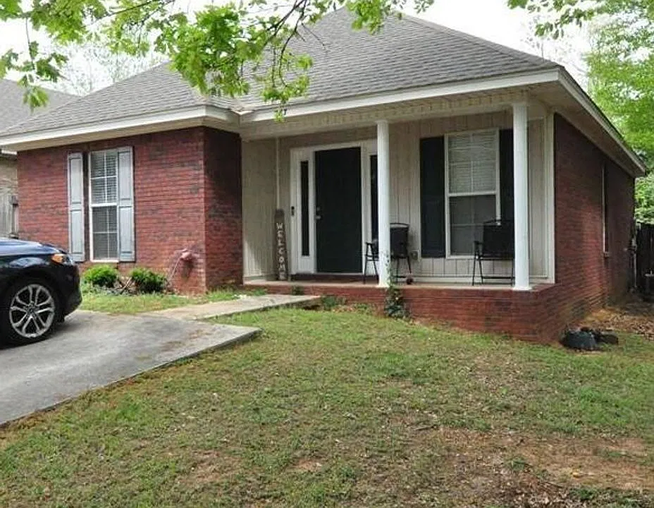 287 Thornfield Dr
