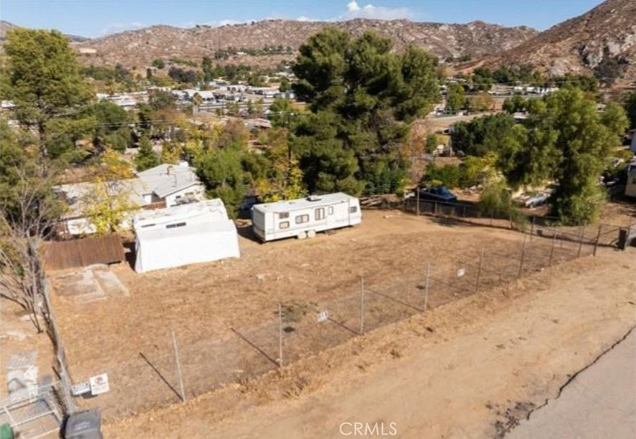 2nd image of 0 Vista Ave #19