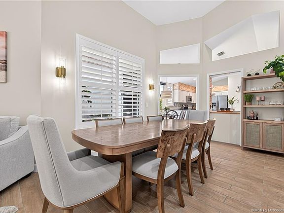 3rd image of 2205 NW Seagrass Dr